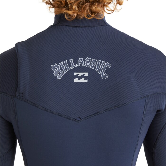 2024 Billabong Mnner Revolution Natural 4/3mm Brustreiverschluss Neoprenanzug ABYW100267 - Dark Navy